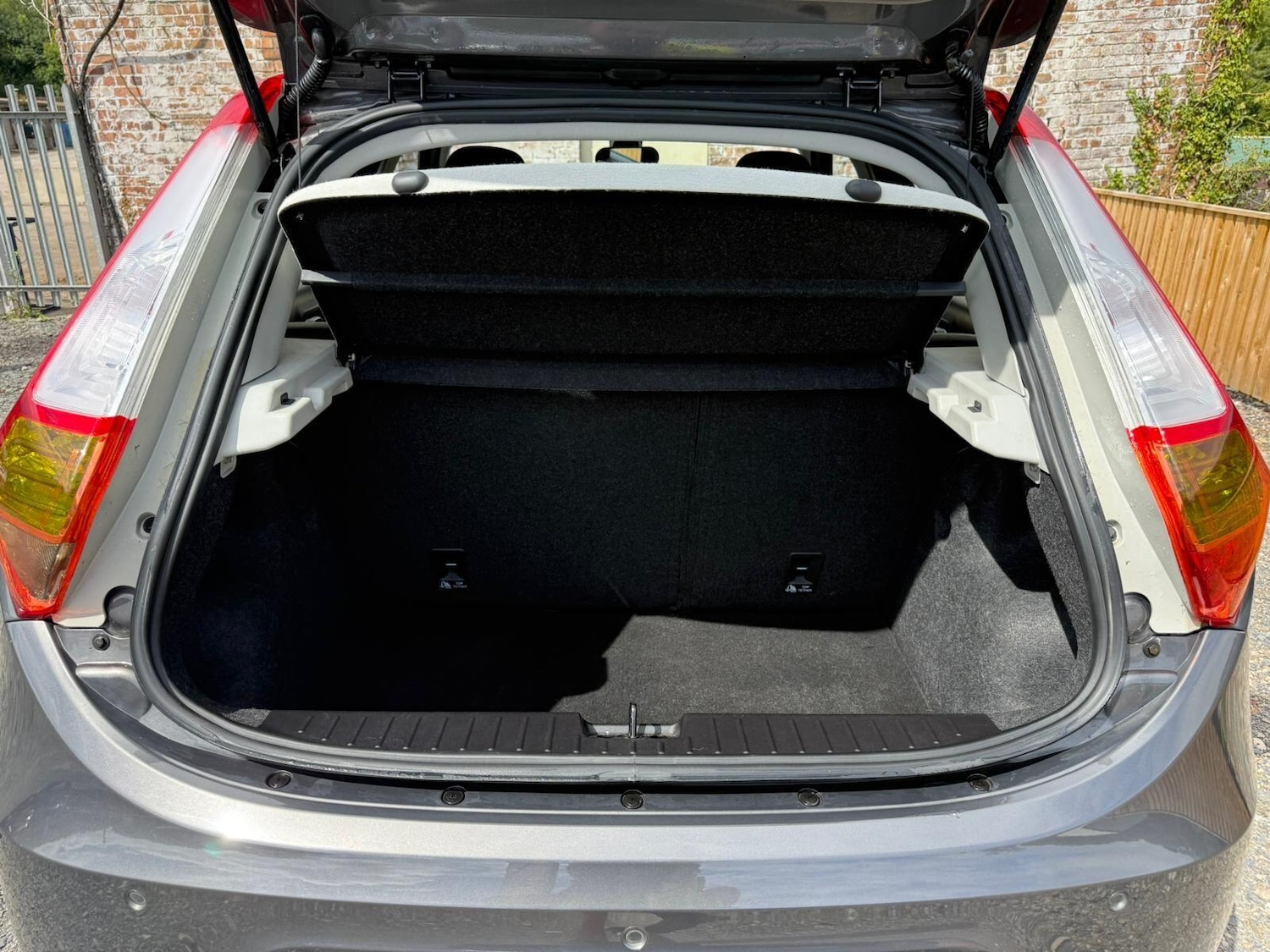 Vehicle 35