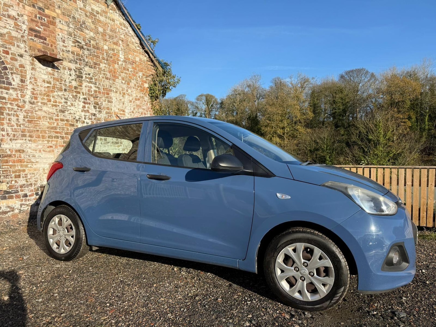 Used Hyundai i10 2014 for sale - 76633328: Photo 1