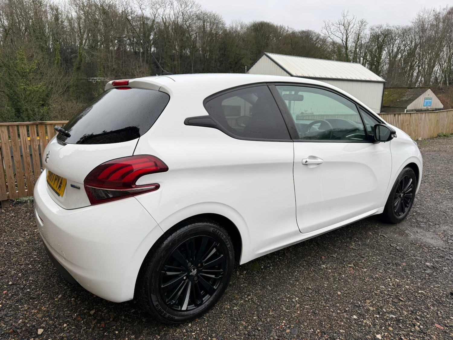 Used Peugeot 208 2017 for sale - 77537752: Photo 11