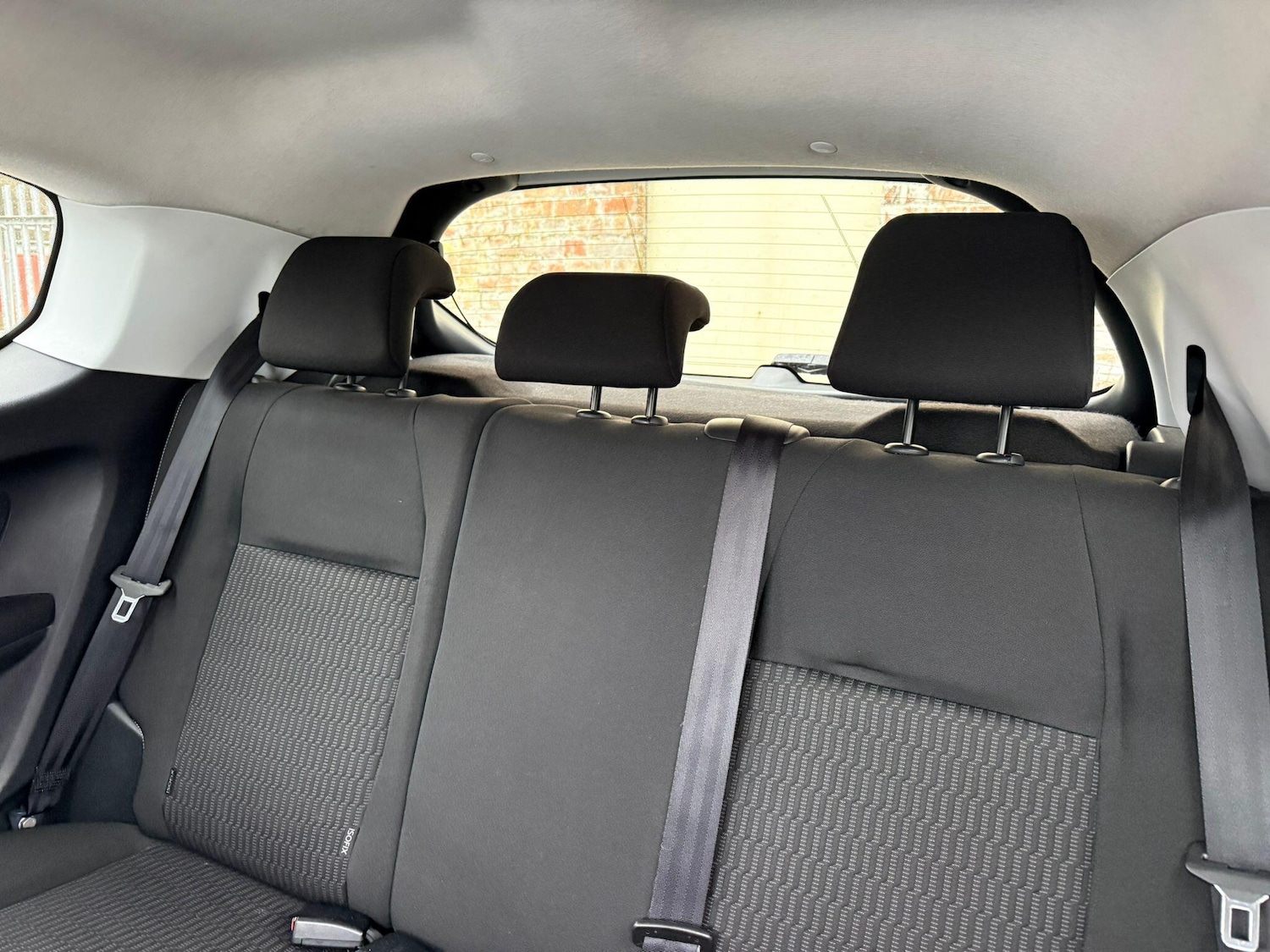 Used Peugeot 208 2017 for sale - 77537752: Photo 17