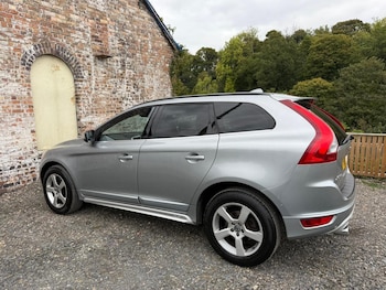 Used Volvo XC60 2011 for sale - 76122252: Photo
