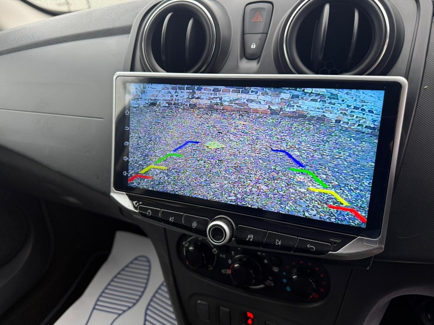 Used Dacia Sandero Stepway for sale - 76728093: Photo 30