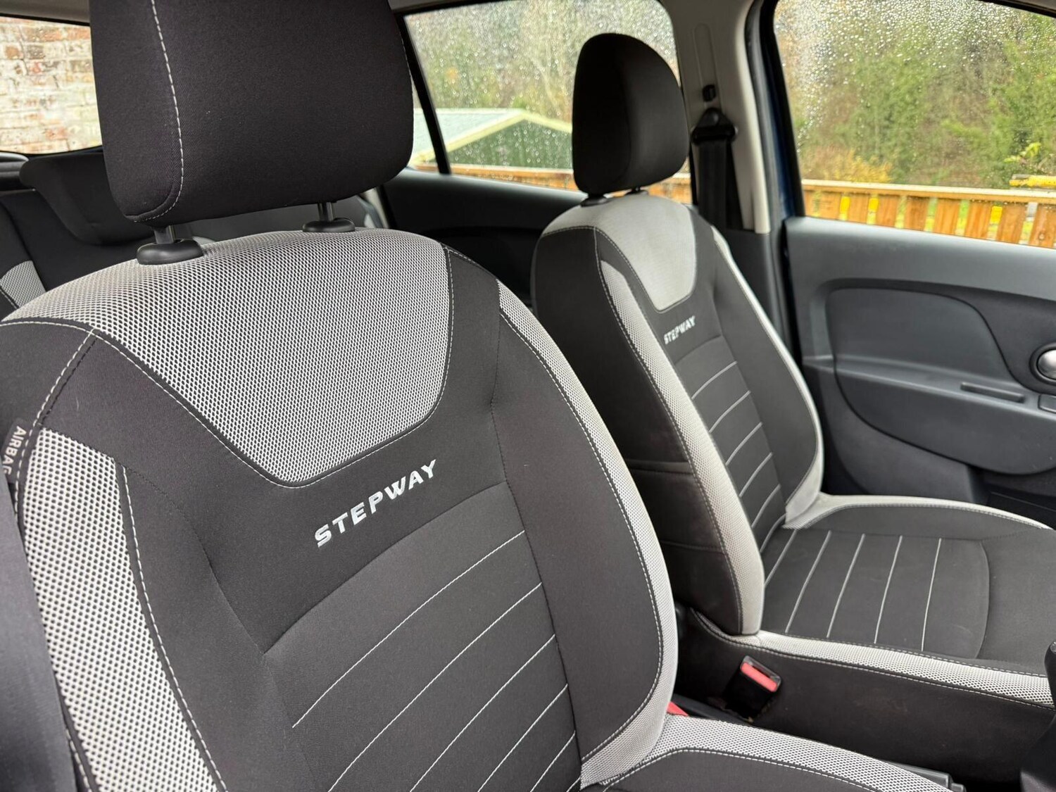 Used Dacia Sandero Stepway for sale - 76728093: Photo 38