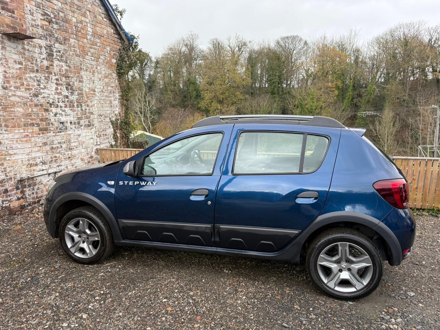 Used Dacia Sandero Stepway for sale - 76728093: Photo 4