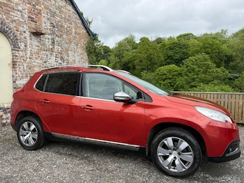 Used Peugeot 2008 2015 for sale - 78601953: Photo