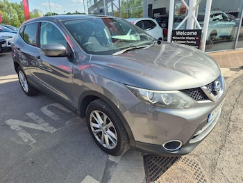 Used Nissan Qashqai 2015 for sale - 78772096: Photo