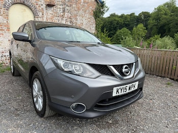 Used Nissan Qashqai 2015 for sale - 78772096: Photo