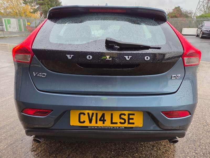 Used Volvo V40 2014 for sale - 76975695: Photo 2