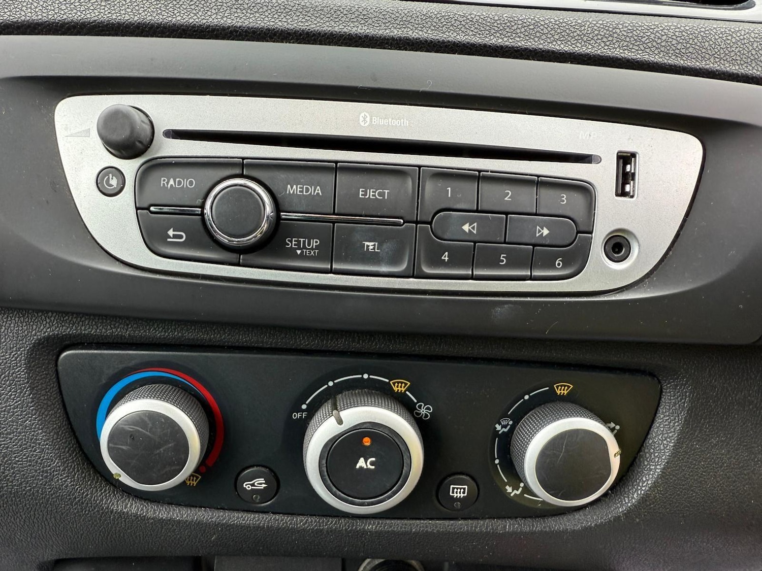 Vehicle 29