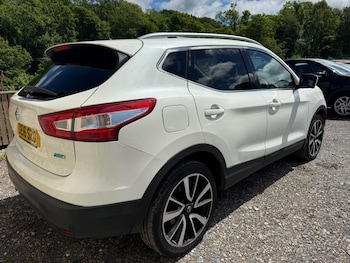 Used Nissan Qashqai 2016 for sale - 78938005: Photo