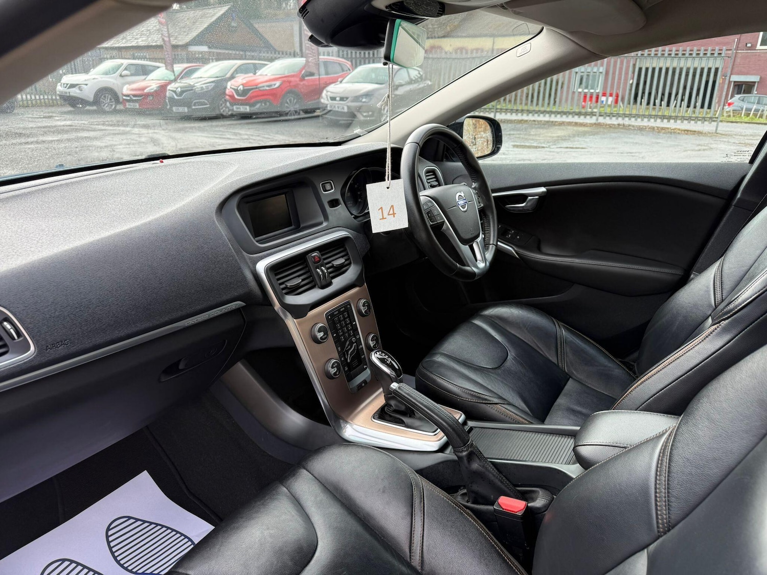 Used Volvo V40 Cross Country 2016 for sale - 78018903: Photo 44