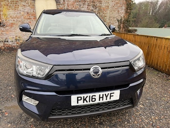 Used Ssangyong Tivoli 2016 for sale - 77266707: Photo
