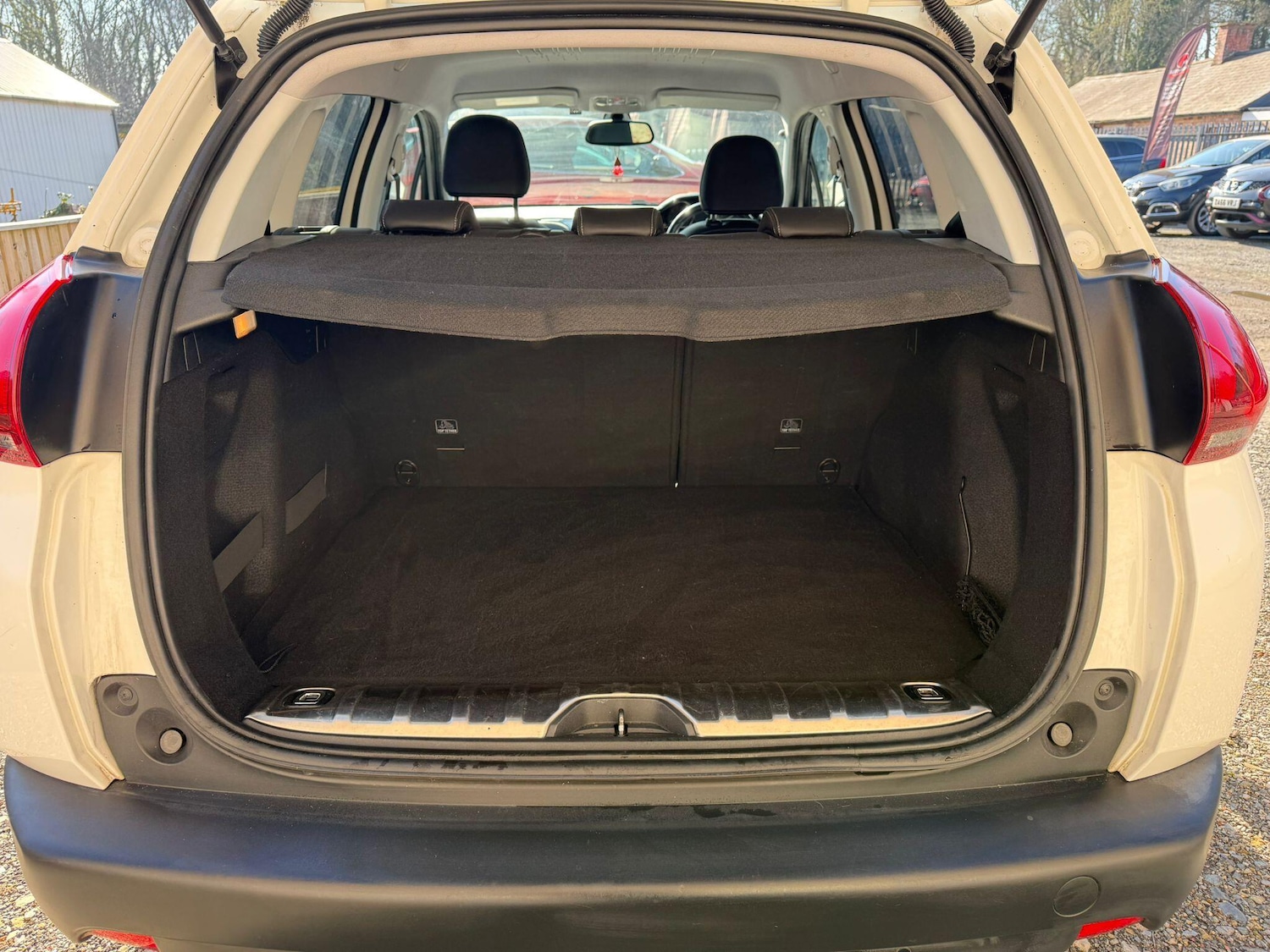 Used Peugeot 2008 2018 for sale - 77957470: Photo 34