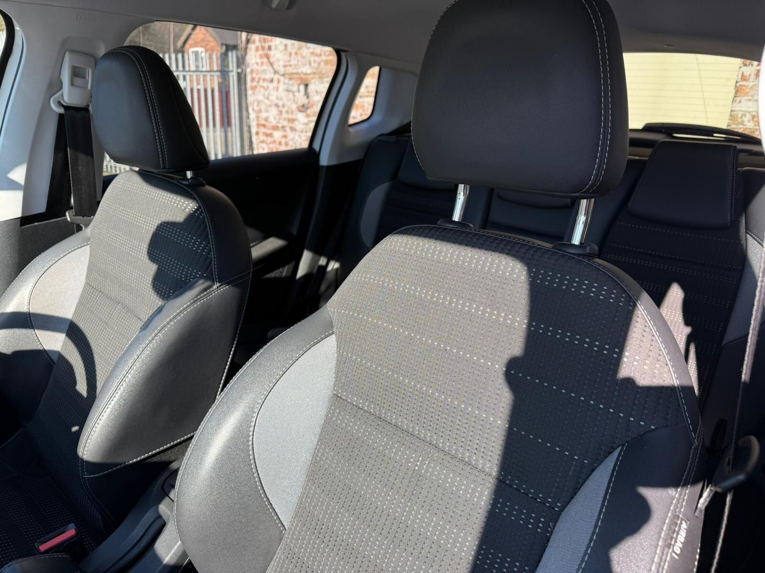 Used Peugeot 2008 2018 for sale - 77957470: Photo 36