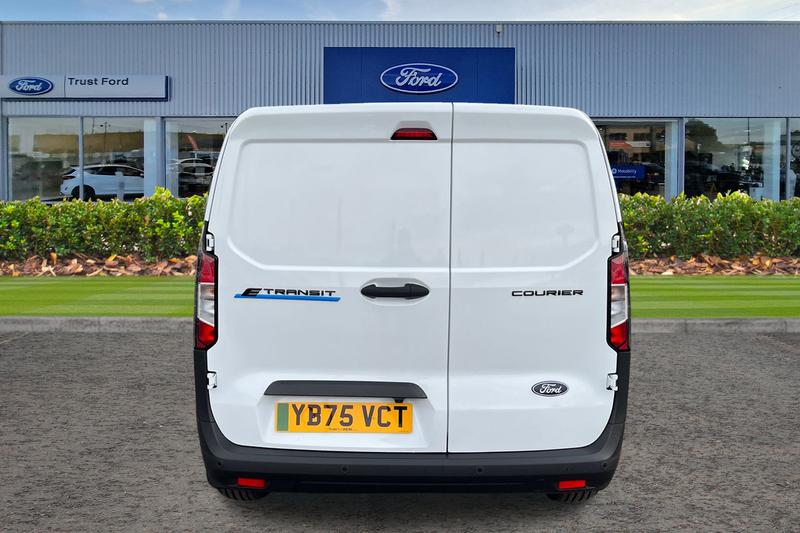 Used Ford Transit Courier 2025 for sale - 77350035: Photo 13