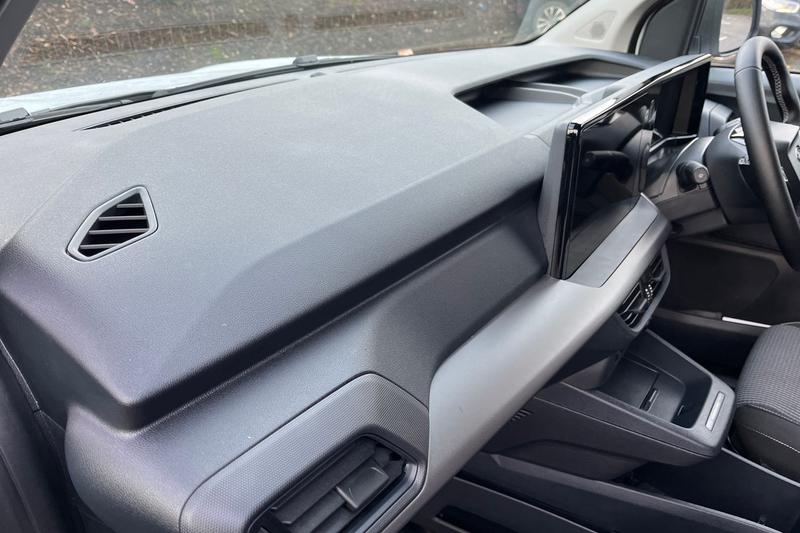 Used Ford Transit Courier 2025 for sale - 77350035: Photo 15