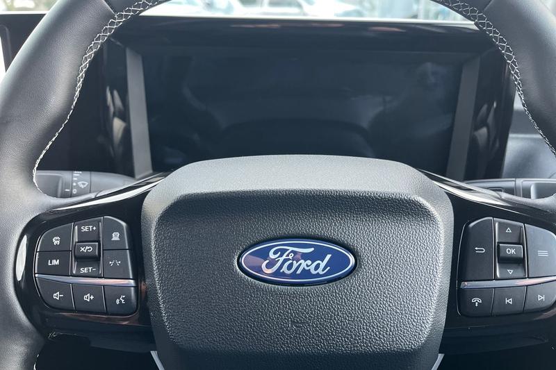 Used Ford Transit Courier 2025 for sale - 77350035: Photo 31