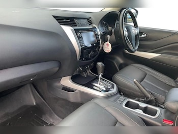 Used Nissan Navara 2018 for sale - 78882217: Photo