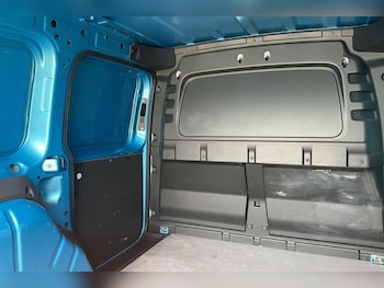 Used Ford Transit Connect 2025 for sale - 79021616: Photo