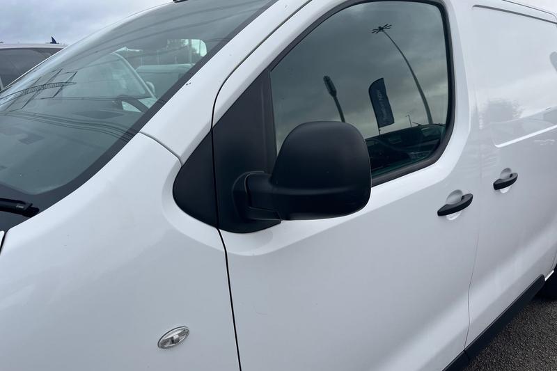 Used Vauxhall Vivaro 2020 for sale - 76322302: Photo 18