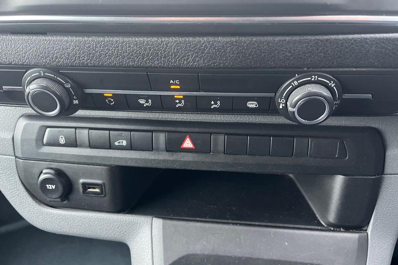 Used Vauxhall Vivaro 2020 for sale - 76322302: Photo 28