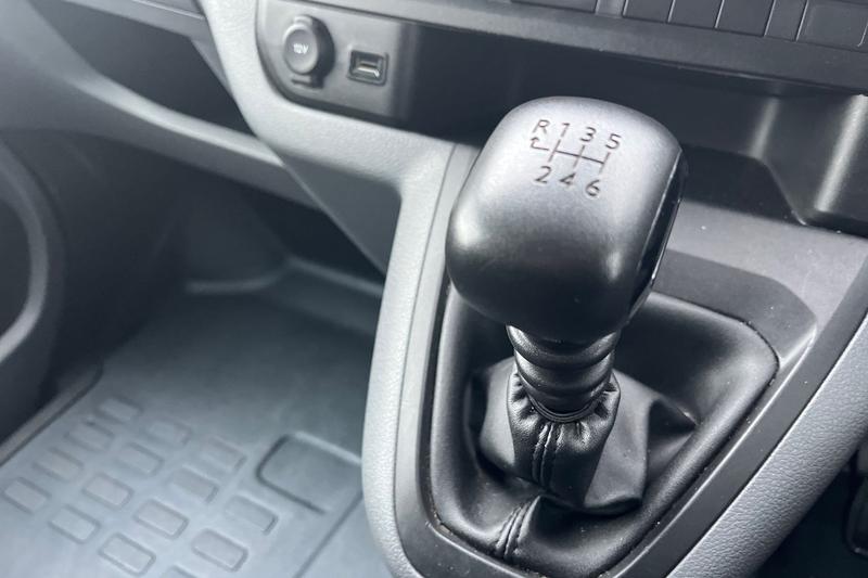 Used Vauxhall Vivaro 2020 for sale - 76322302: Photo 29