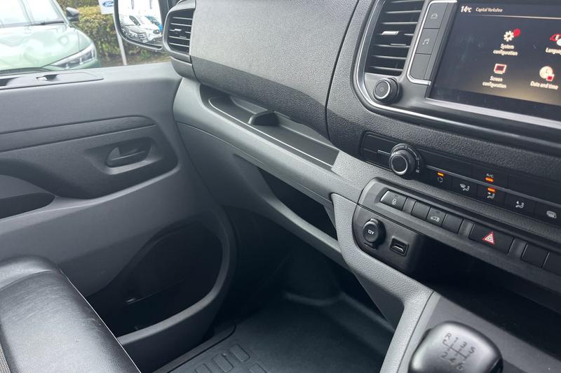 Used Vauxhall Vivaro 2020 for sale - 76322302: Photo 30