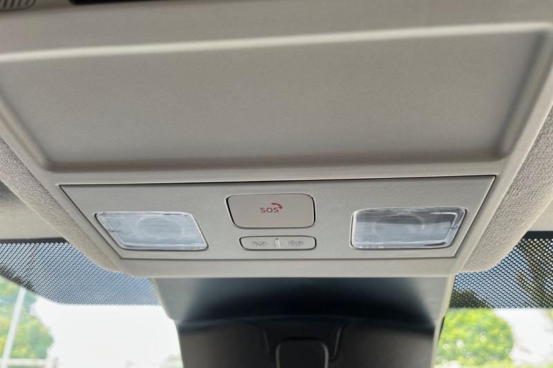 Vehicle 33