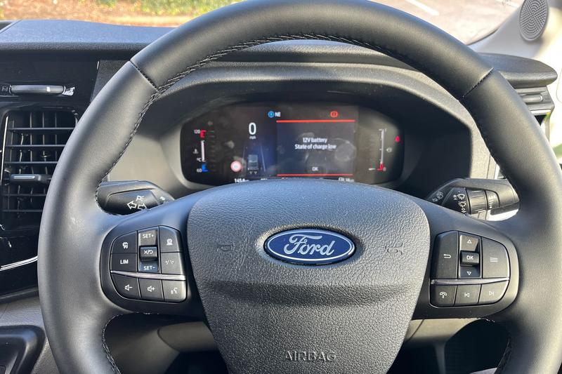 Used Ford Transit 2025 for sale - 76433994: Photo 32