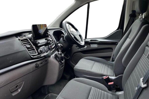 Used Ford Transit Custom 2023 for sale - 74676437: Photo 4