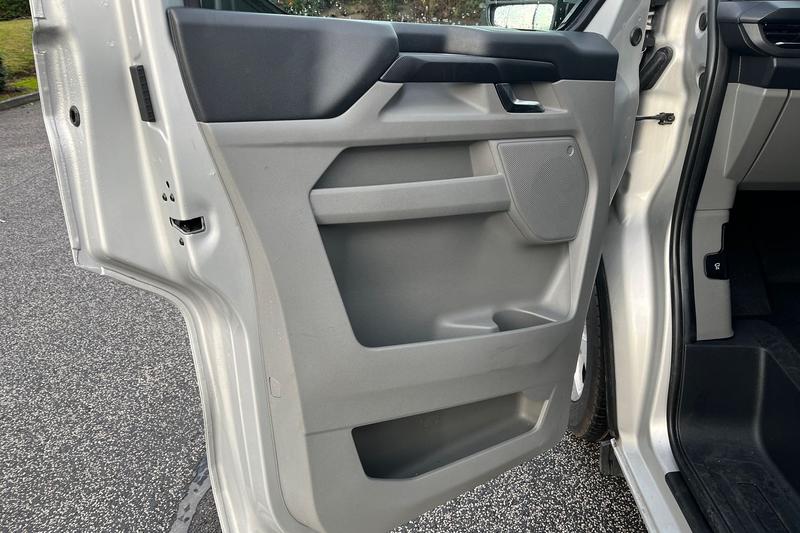 Used Ford Transit Custom 2024 for sale - 76966165: Photo 17