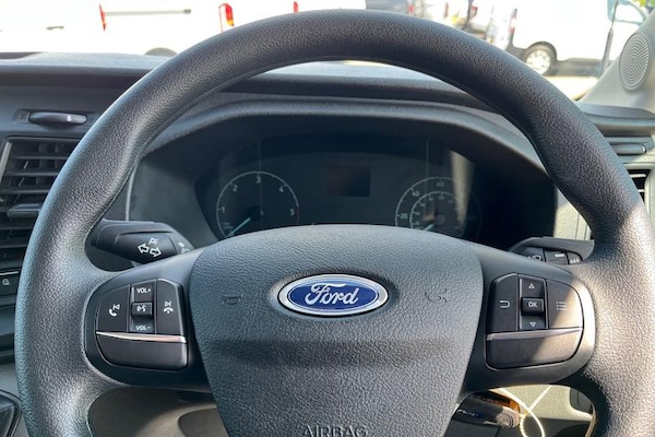 Used Ford Transit 2025 for sale - 76322280: Photo 18