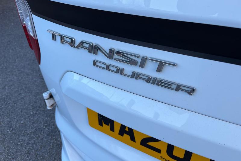 Used Ford Transit Courier 2020 for sale - 76882719: Photo 19
