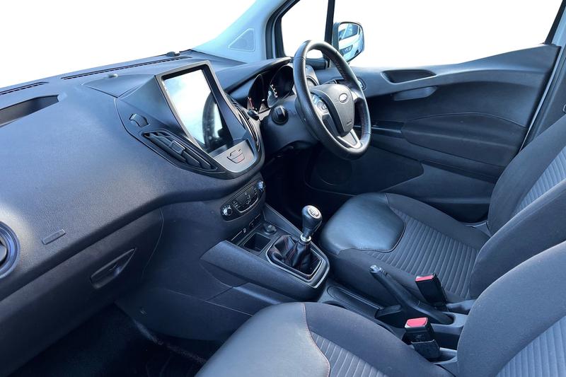 Used Ford Transit Courier 2020 for sale - 76882719: Photo 4