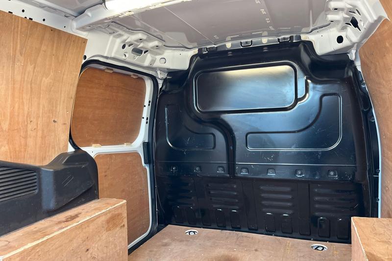 Used Ford Transit Courier 2020 for sale - 76882719: Photo 5