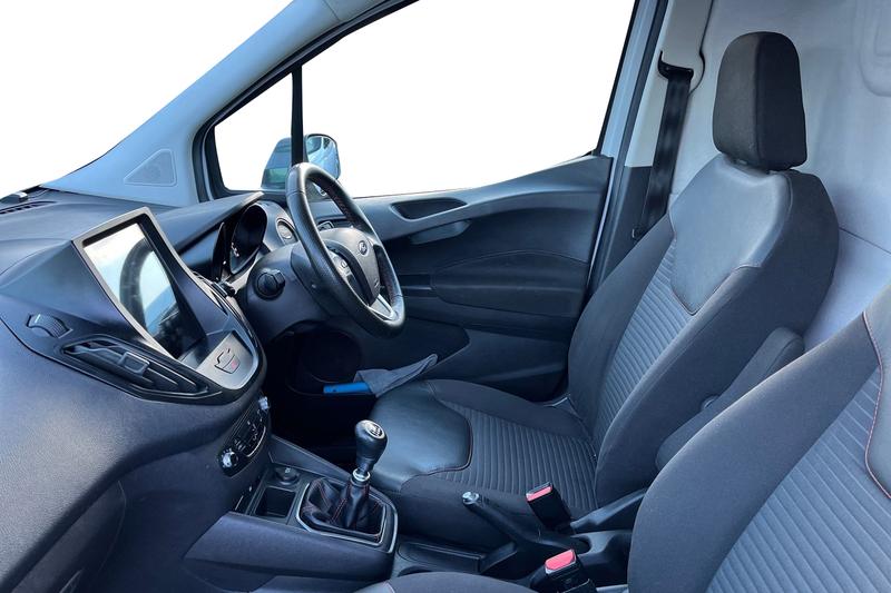 Used Ford Transit Courier 2020 for sale - 76882719: Photo 9