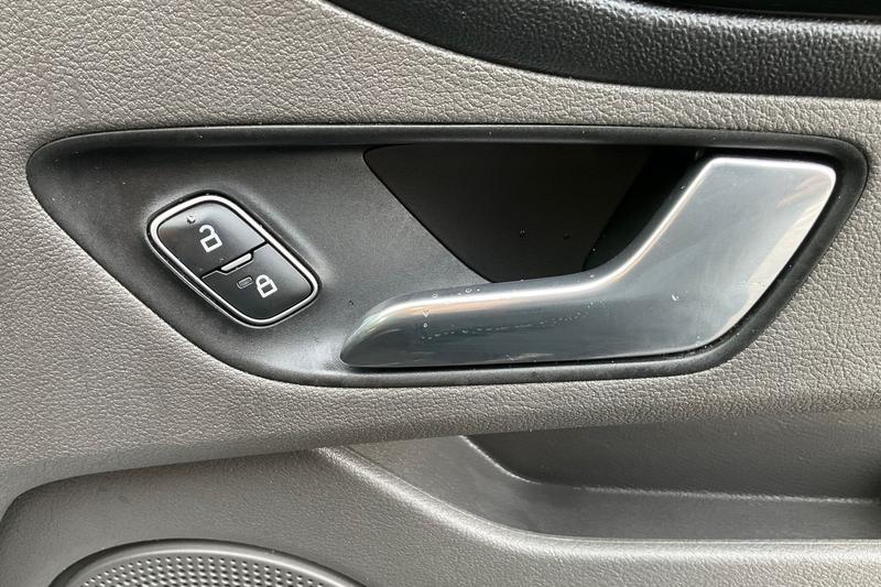 Used Ford Transit Custom 2023 for sale - 77785352: Photo 23