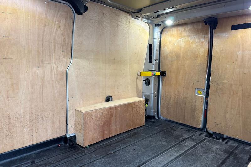 Used Ford Transit Custom 2019 for sale - 77785475: Photo 4