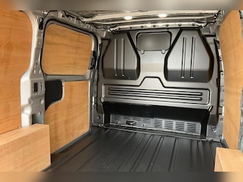 Used Ford Transit Custom 2025 for sale - 78630732: Photo
