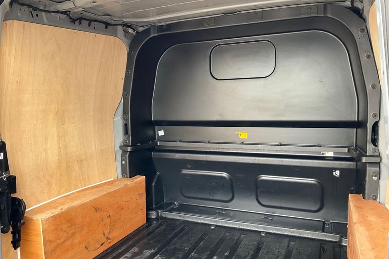 Used Ford Transit Custom 2025 for sale - 77848588: Photo 4