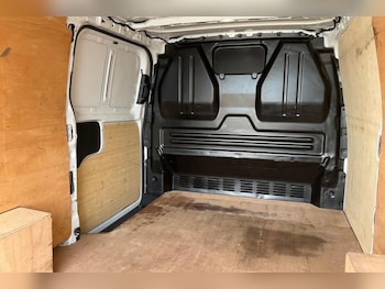 Used Ford Transit Custom 2024 for sale - 78817881: Photo