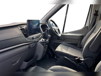 Used Ford Transit 2025 for sale - 76202218: Photo