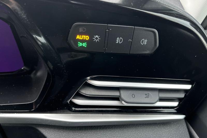 Used Ford Transit Connect 2025 for sale - 76568470: Photo 38