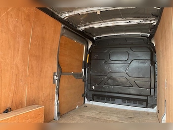 Used Ford Transit 2025 for sale - 79312297: Photo