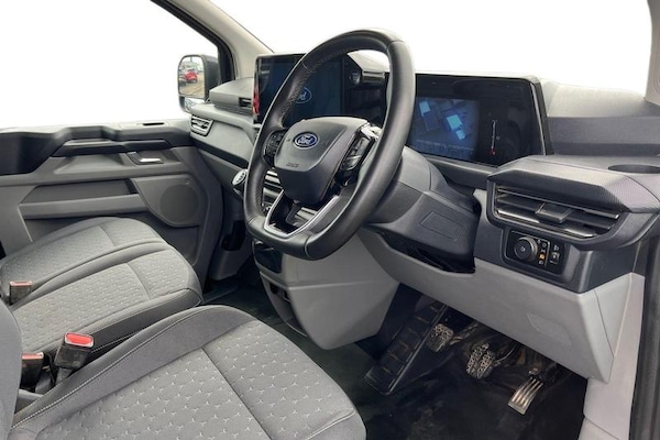 Used Ford Transit Custom 2024 for sale - 75667739: Photo 14