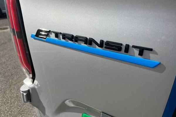 Used Ford E-Transit 2024 for sale - 76266099: Photo 19