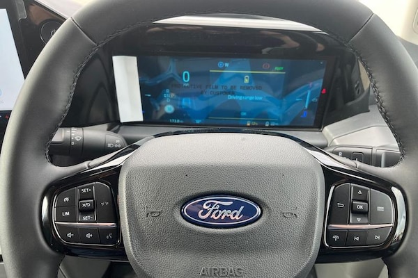 Used Ford E-Transit 2024 for sale - 76266099: Photo 36