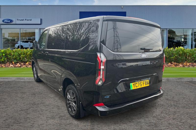 Used Ford Tourneo Custom 2025 for sale - 77116755: Photo 2