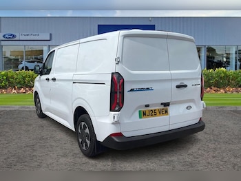 Used Ford E-Transit 2025 for sale - 79281003: Photo