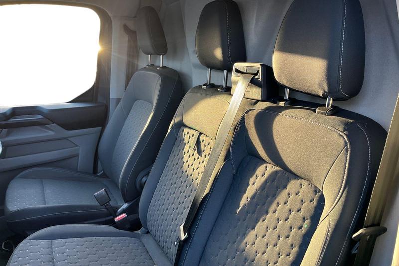 Used Ford Transit Custom 2024 for sale - 76710239: Photo 10